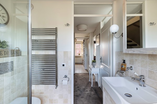 Bernhardstraat 1, Heinenoord-43.jpg